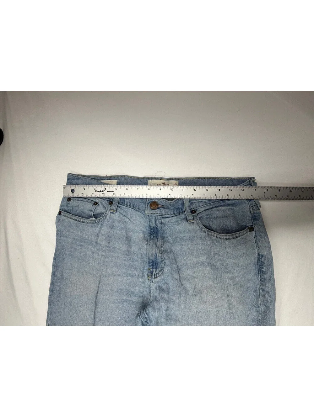 Hollister Men's Skinny Jeans Light Wash Denim Mid-Rise Faded Size 34 Blue